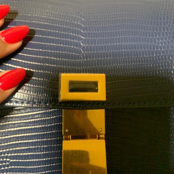 Box Bag in navy snakeskin - Picture 7 of 12